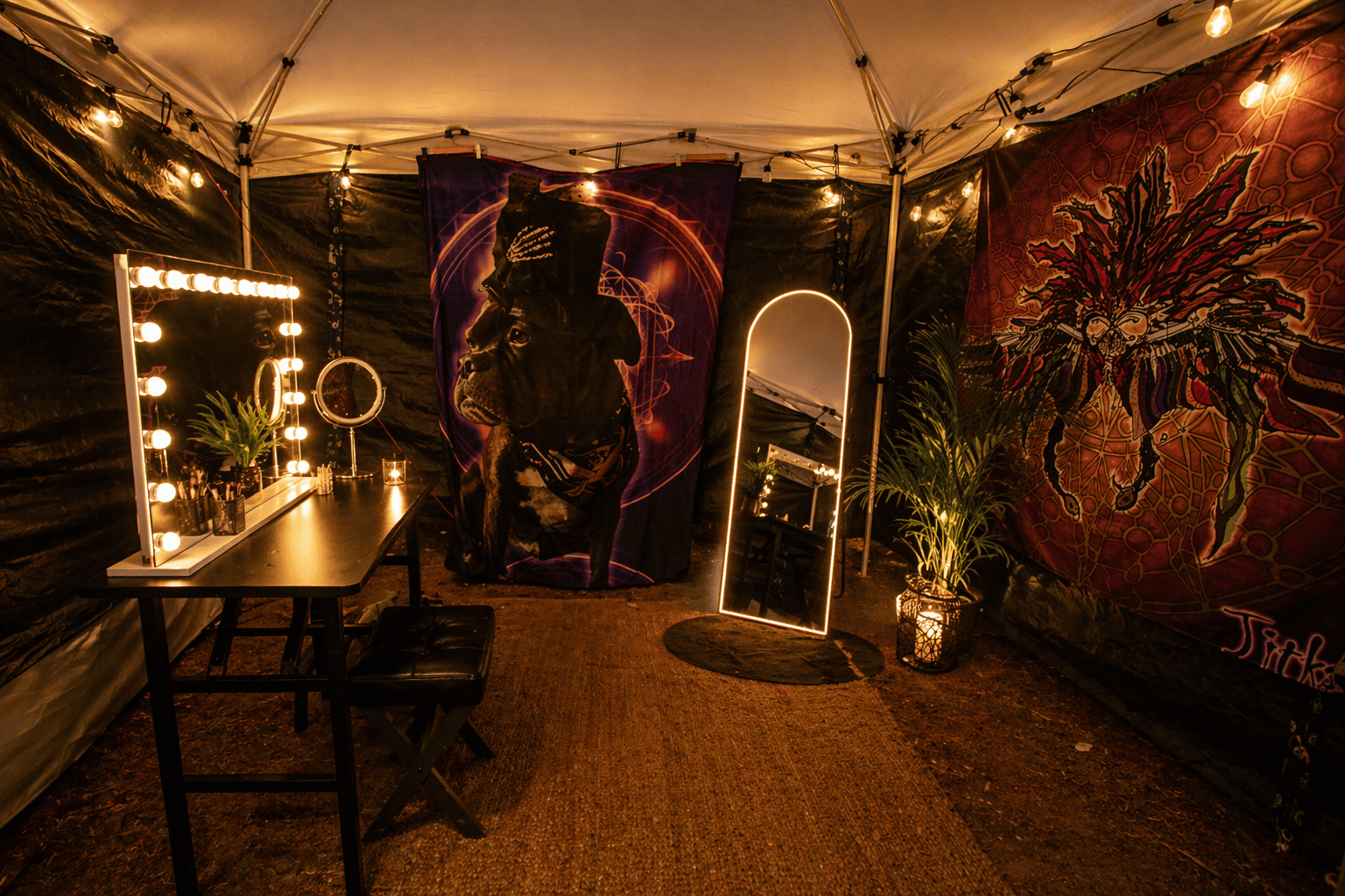 Salle d'Habillage & Maquillage